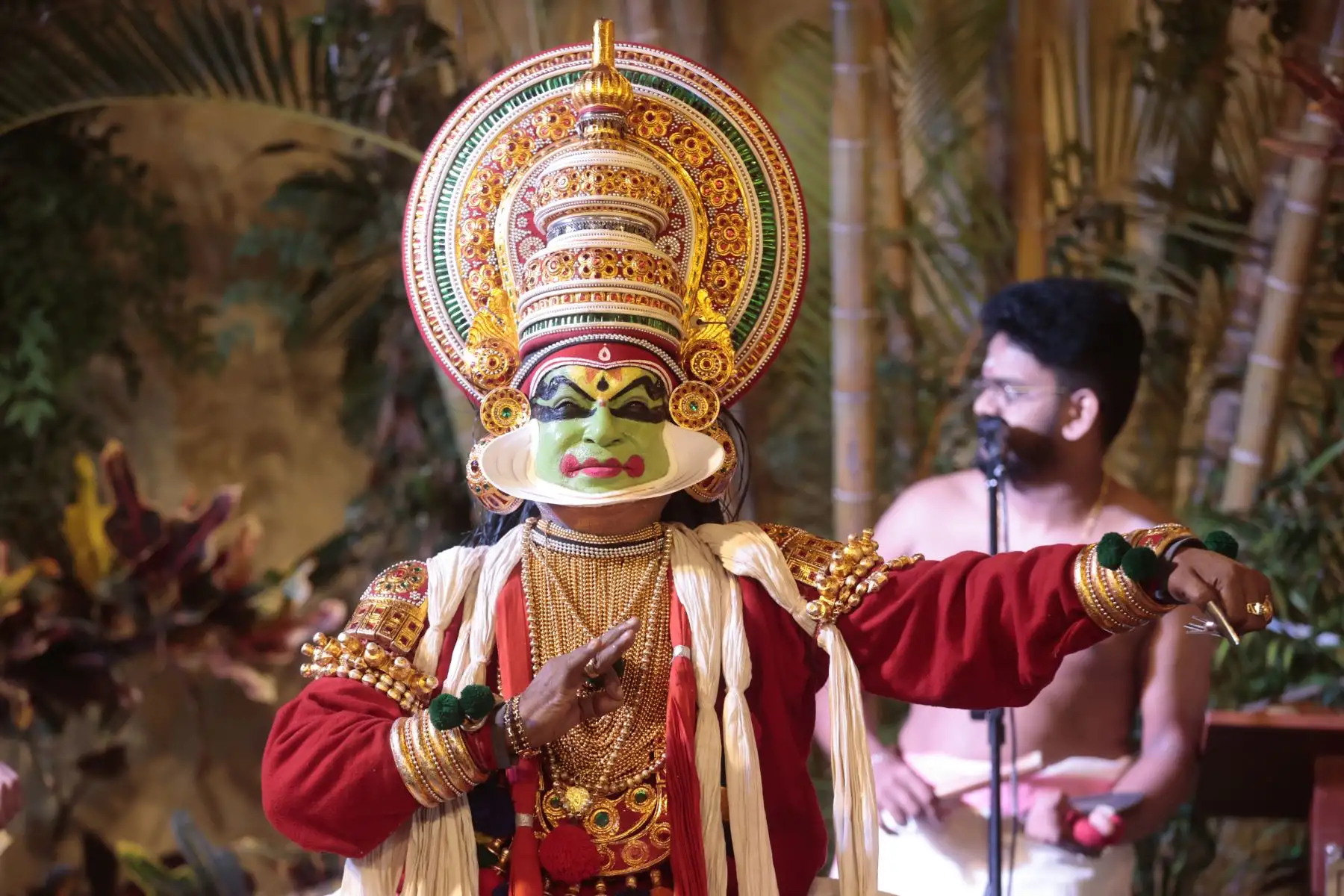 Grupo artístico Kathakali, una de las formas más antiguas y clásicas de danza-drama india, y de celebrar el intercambio cultural entre India y Perú. Foto: ANDINA/Vidal Tarqui