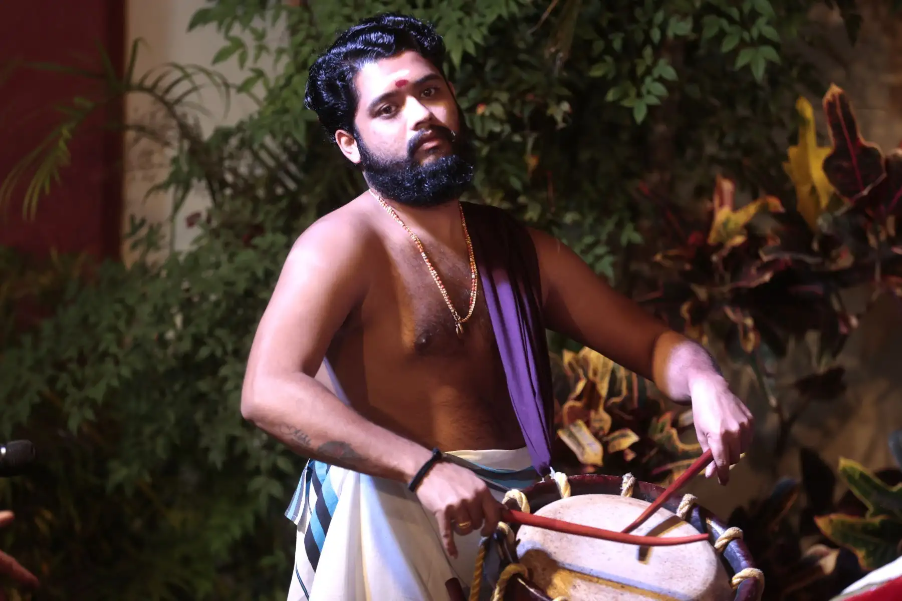 Grupo artístico Kathakali, una de las formas más antiguas y clásicas de danza-drama india, y de celebrar el intercambio cultural entre India y Perú. Foto: ANDINA/Vidal Tarqui