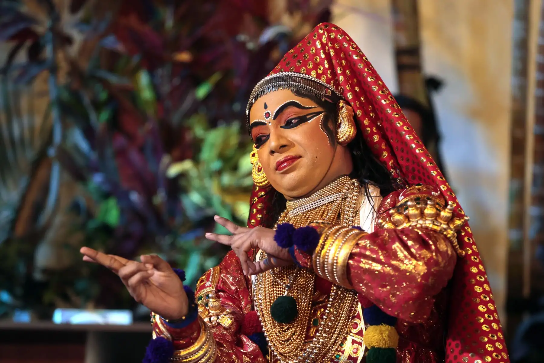 Grupo artístico Kathakali, una de las formas más antiguas y clásicas de danza-drama india, y de celebrar el intercambio cultural entre India y Perú. Foto: ANDINA/Vidal Tarqui