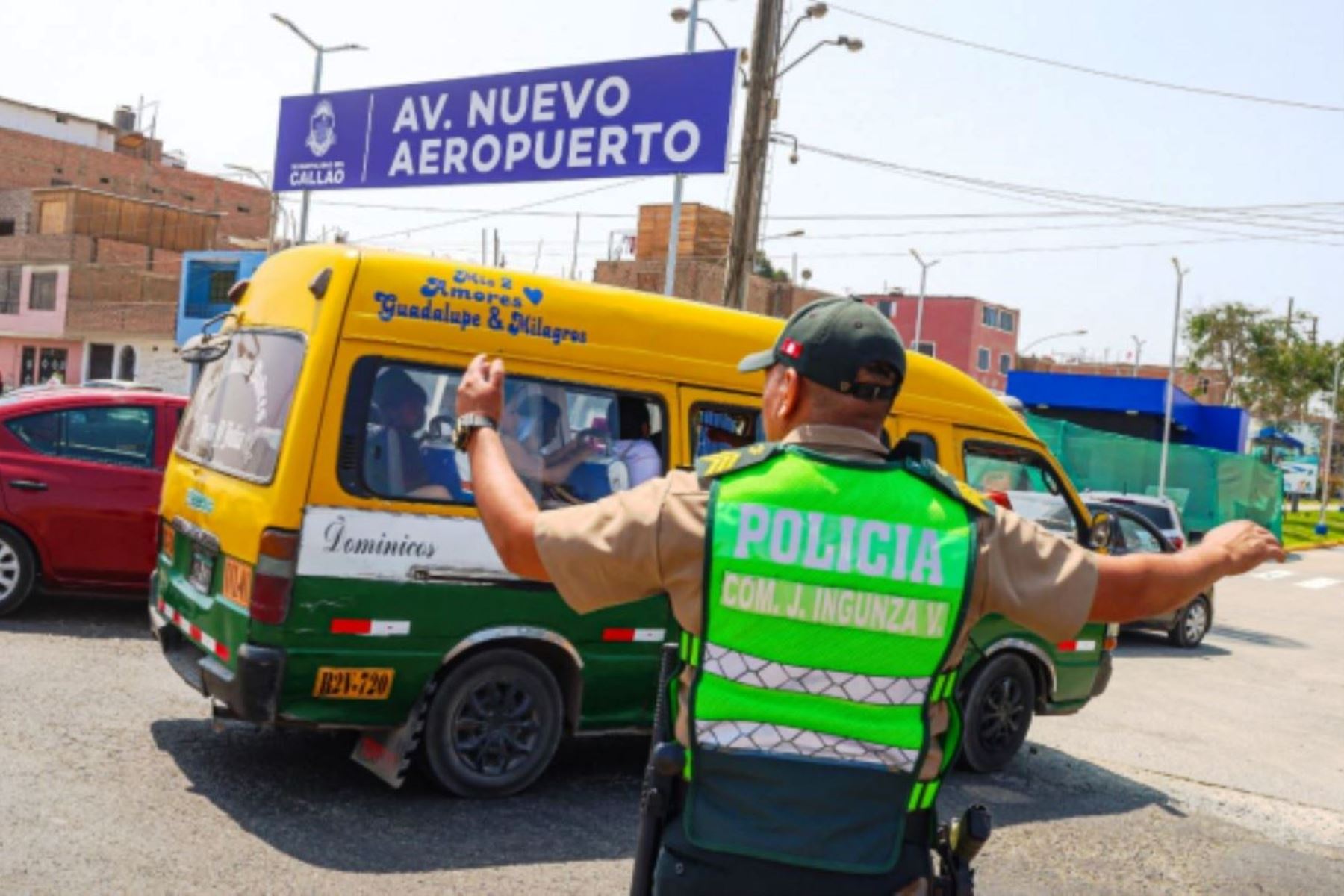 El objetivo es asegurar la seguridad, el tránsito fluido y la eficiencia del transporte en las arterias cercanas a la terminal aérea, las 24 horas al día. Foto: MTC