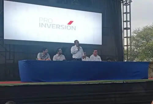 Población de la comunidad de Locuto, en el distrito piurano de Tambogrande, recibió información sobre la adjudicación del proyecto hídrico minero El Algarrobo que plantea la construcción de una planta de tratamiento de agua. ANDINA/Difusión