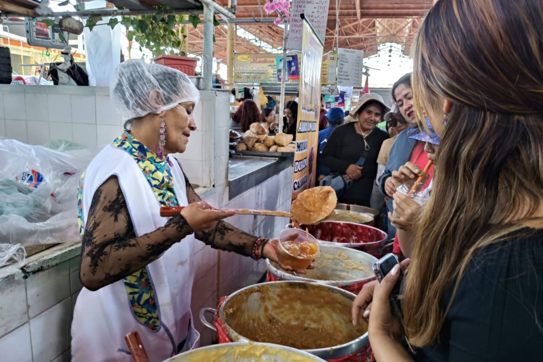 El mercado San Camilo, con 144 años de historia, es Patrimonio Cultural de la Nación. Foto: ANDINA/Cortesía Rocío Méndez