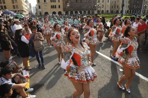 Lima celebra a la Virgen de la Candelaria con pasacalle y danzas autóctonas. Foto : ANDINA /archivo