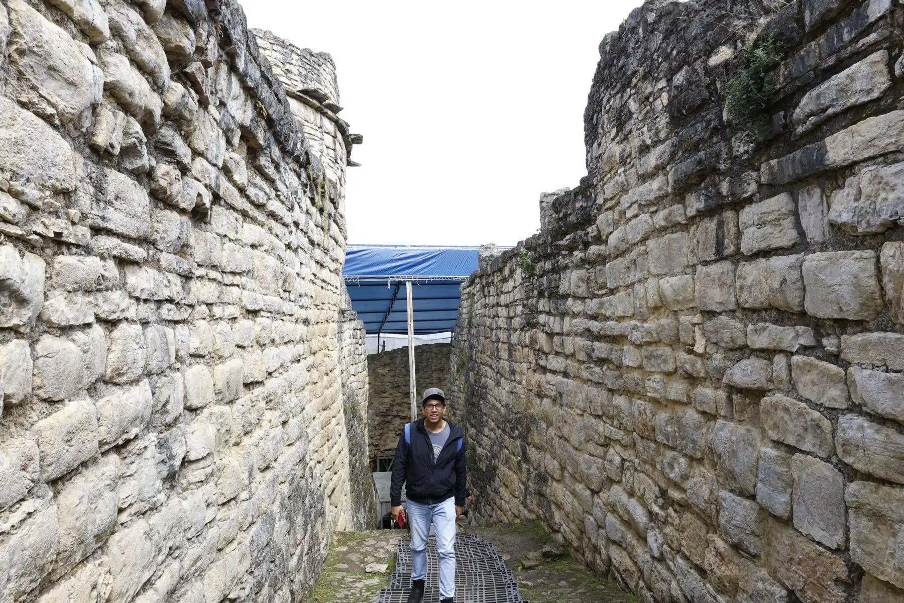 El ministro de Cultura, Fabricio Valencia,, llega a la llaqta de Kuélap, para verificar el avance de los trabajos del Programa de Investigación Arqueológica e Interdisciplinaria del Complejo Arqueológico Monumental Kuélap – PRIAK.
Foto:Mincul