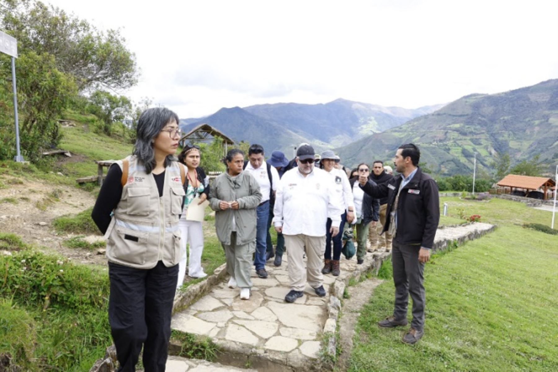 El ministro de Cultura también  llegó al sitio arqueológico Las Juntas, ubicado en el distrito y provincia de Bagua,