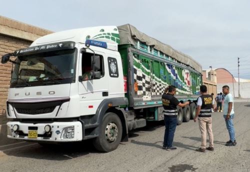 Policía de La Libertad interviene a tres personas por presuntamente trasladar 300 kilos de marihuana. ANDINA/Difusión