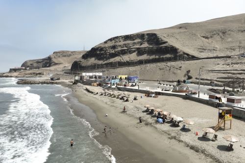 La emblemática playa La Herradura en Chorrillos  luce renovada