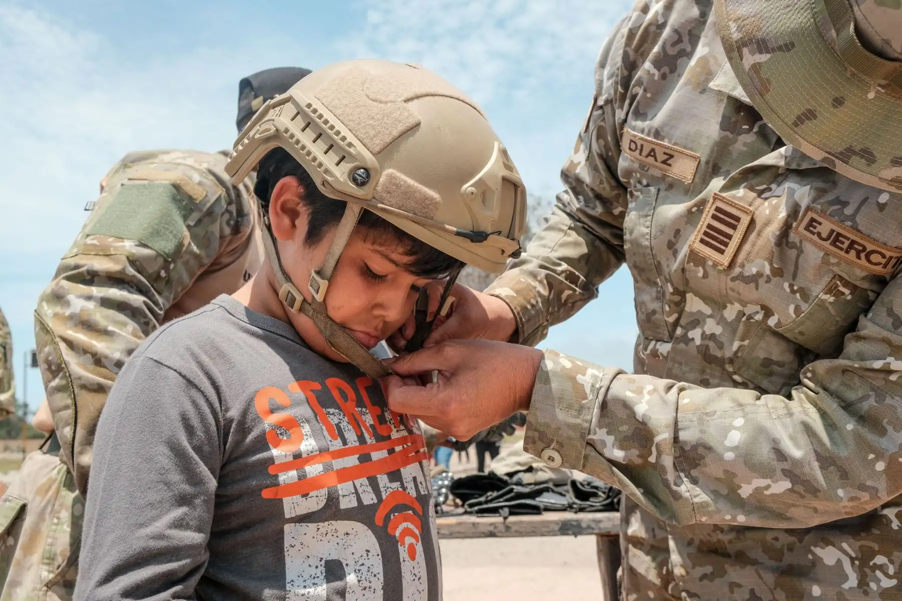 Entrenamiento físico y mental. Actividades como CrossFit, buceo y volteo de bote refuerzan la fuerza, la disciplina y la capacidad de superación. Foto: ANDINA/Carlos Marín