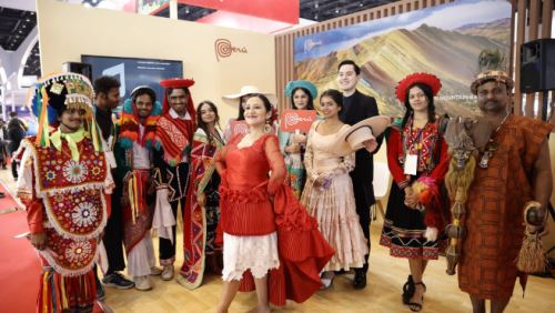 Perú estuvo presente en la feria de turismo OTM 2025 en la India. Foto: Cortesía.