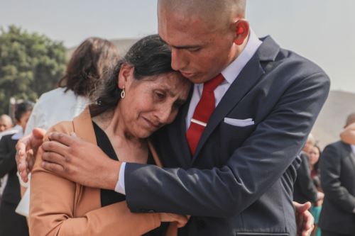 Orgullo familiar: la Escuela de Oficiales de la Policía Nacional del Perú recibe a 500 aspirantes a cadetes