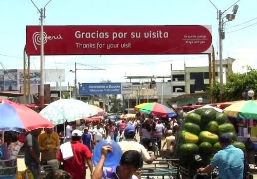 El comercio fronterizo entre Aguas Verdes (Tumbes) y Huaquillas (Ecuador) se verá afectado por el anunciado cierre de frontera dispuesto por el gobierno de Ecuador para el 9 y 10 de febrero. ANDINA/Difusión