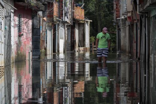 Fuertes lluvias golpean barrios periféricos de São Paulo, dejando daños y alertas