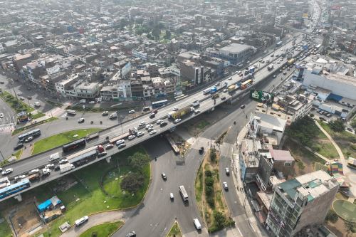 Imágenes del paro convocado por un sector de transportistas