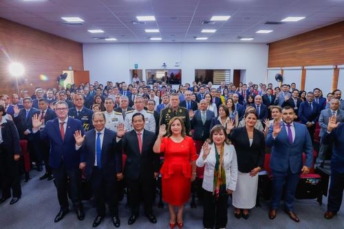 Presidenta Dina Boluarte, inaugura la maestría en Derechos Humanos, Derecho Internacional Humanitario y Resolución de Conflictos del Ministerio de Justicia