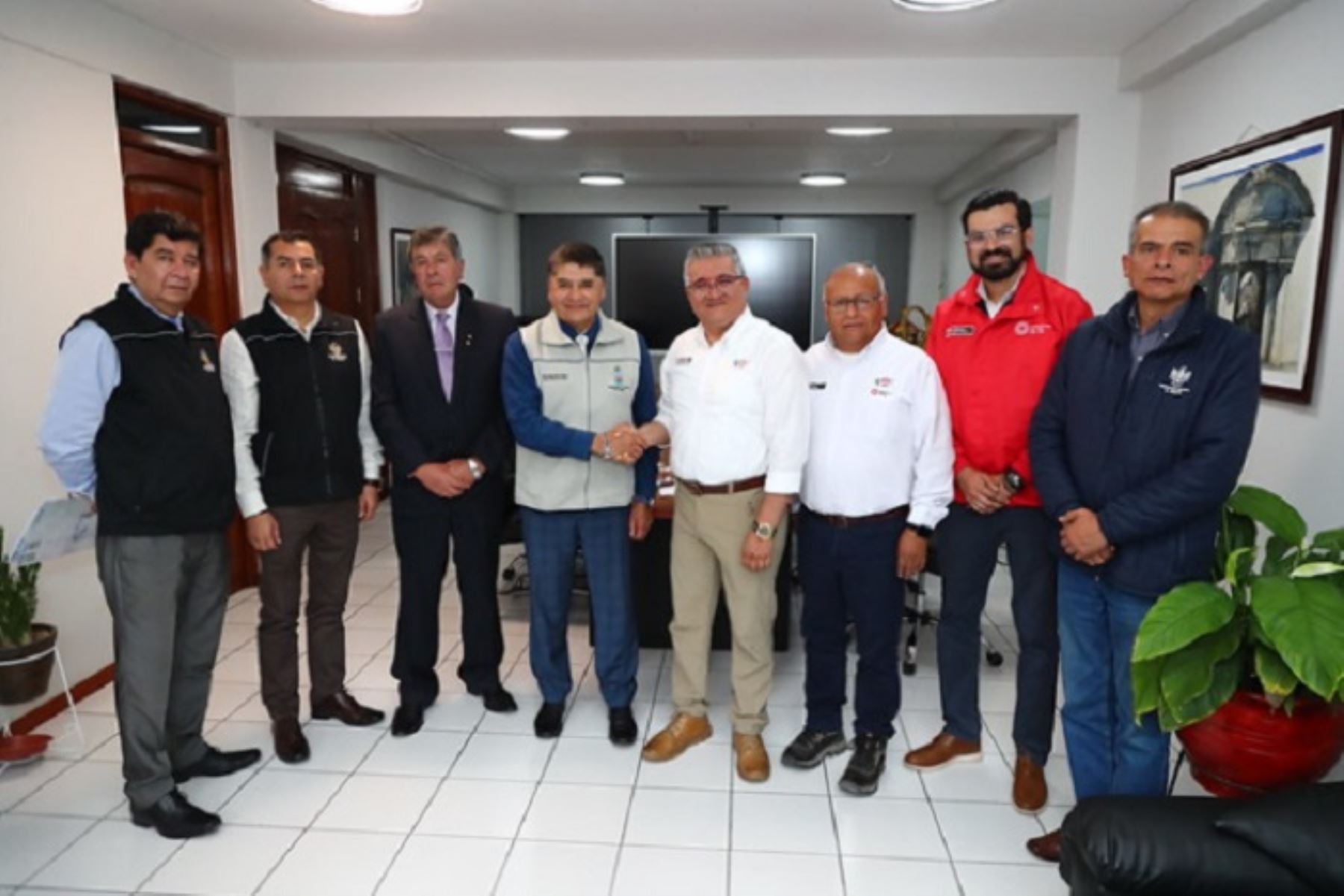 Proyecto de residuos sólidos para la provincia de Arequipa se enmarca en el convenio con el programa KFW, gestionado por el Minam, que destinará S/ 258 millones para el servicio de limpieza pública en 18 municipalidades de la provincia de Arequipa.