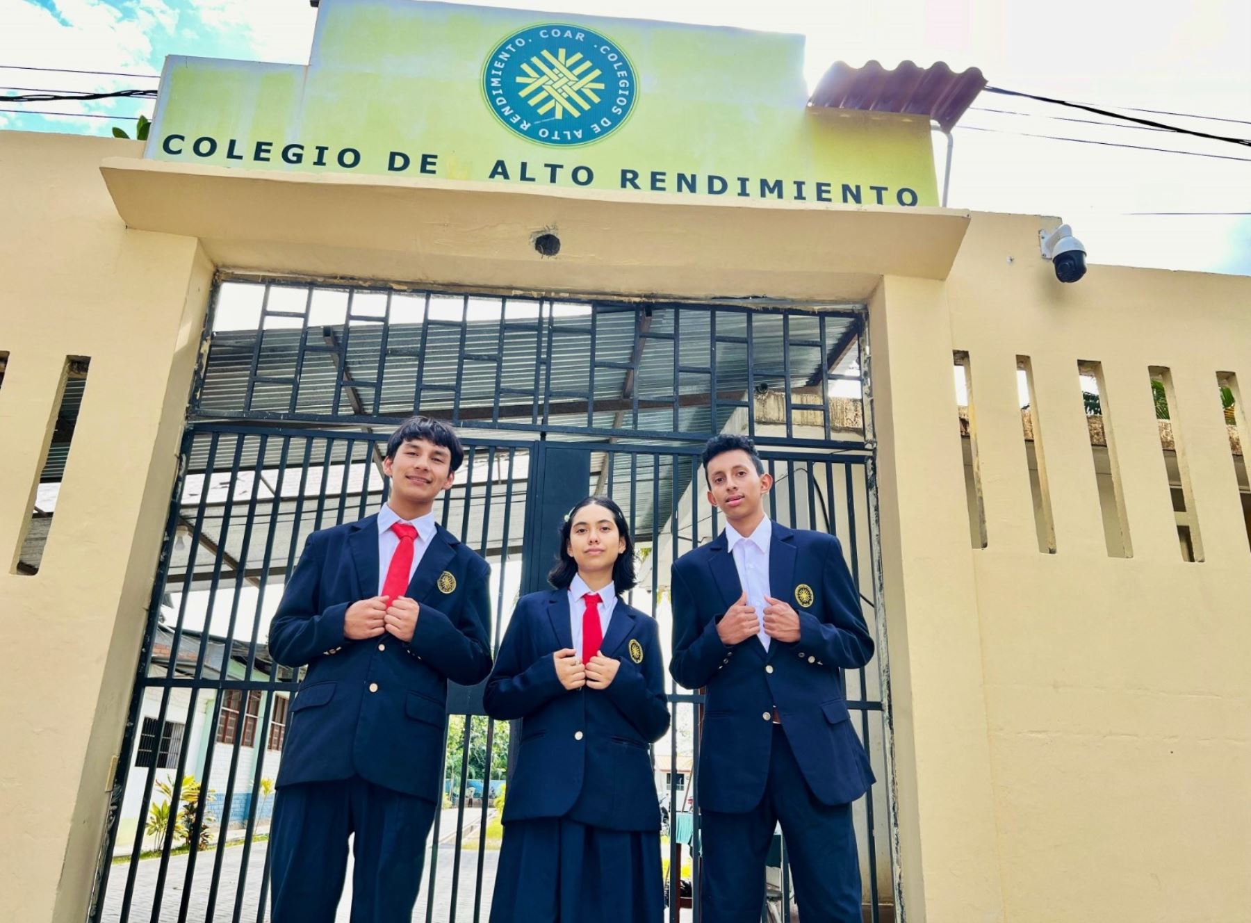 Un total de 660 estudiantes de la región San Martín están aptos para postular a una de las vacantes que ofrece el Colegio de Alto Rendimiento (COAR). Solo 200 pasarán la primera etapa de evaluación. ANDINA/Difusión