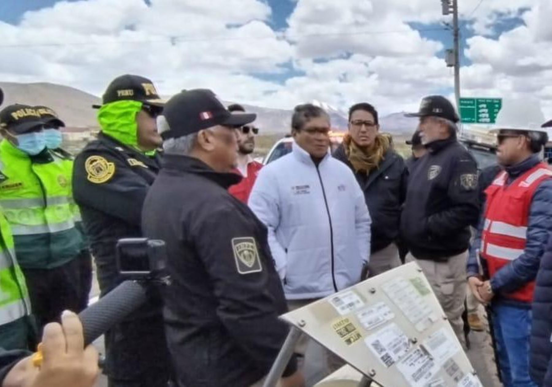 Diversas instituciones participan del operativo que se ejecuta en el interior y exterior del penal de Challapalca, en la sierra de Tacna. ANDINA/Difusión