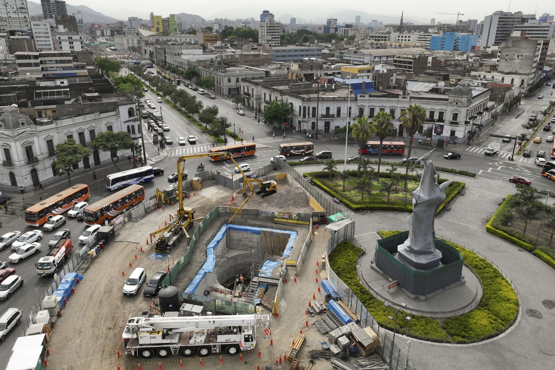 Dron de la Agencia Andina captó el avance de las estaciones Bolognesi y Central de la Línea 2 del Metro de Lima y Callao. Fotos: ANDINA/Jhonel Rodríguez Robles