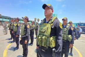 En las próximas horas, los efectivos iniciarán su labor en los distintos departamentos, divisiones, secciones y otras unidades policiales de la región. Foto: Mininter.