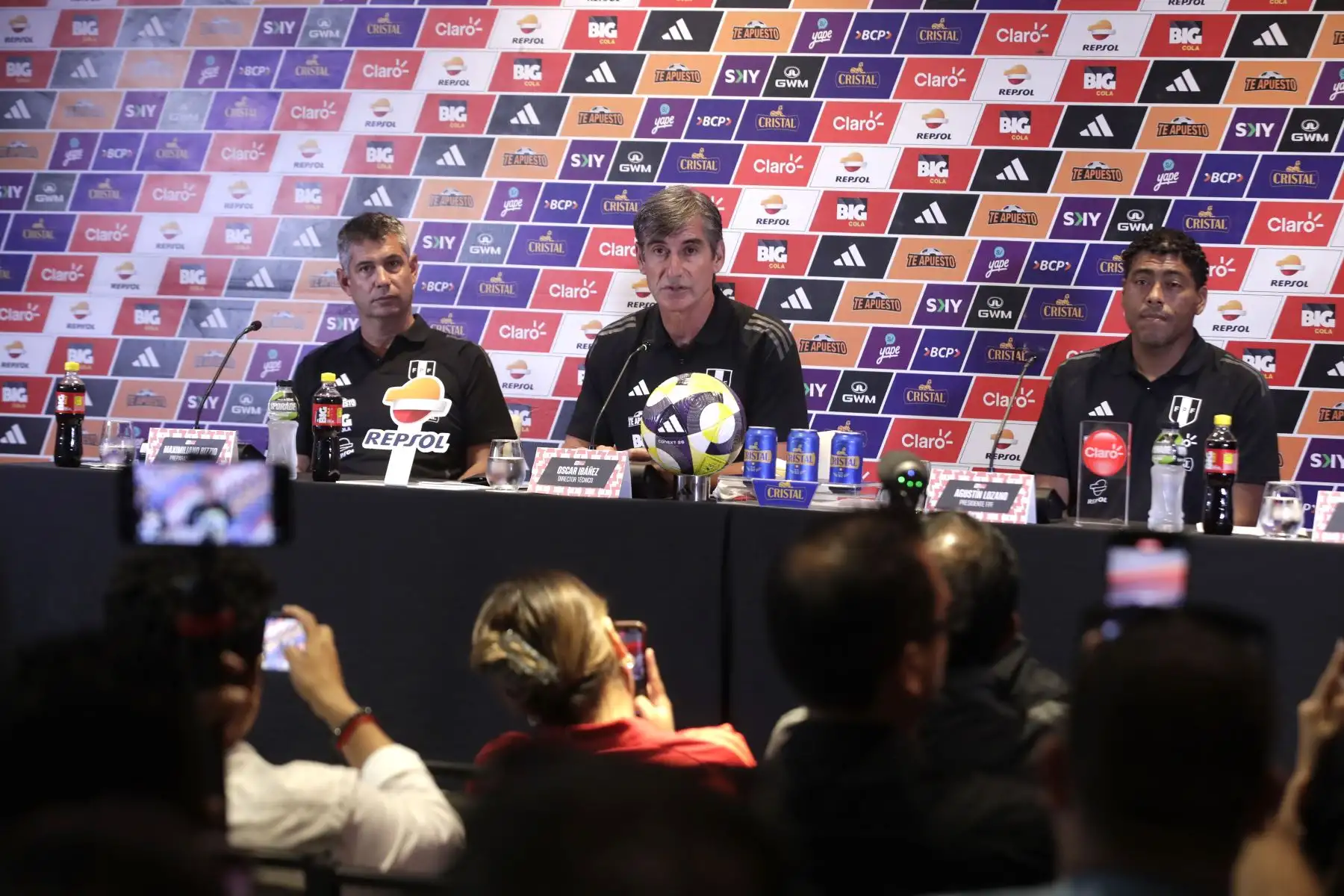 Óscar Ibáñez fue presentado este martes como técnico de la selección peruana. Foto: ANDINA/Eddy Ramos