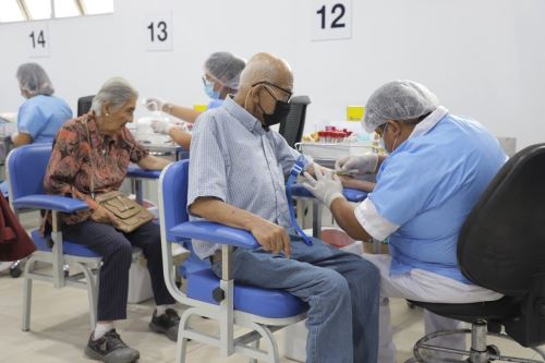 Cero colas en el área de toma de muestras del Hospital Rebagliati de EsSalud. Foto: ANDINA/Difusión.