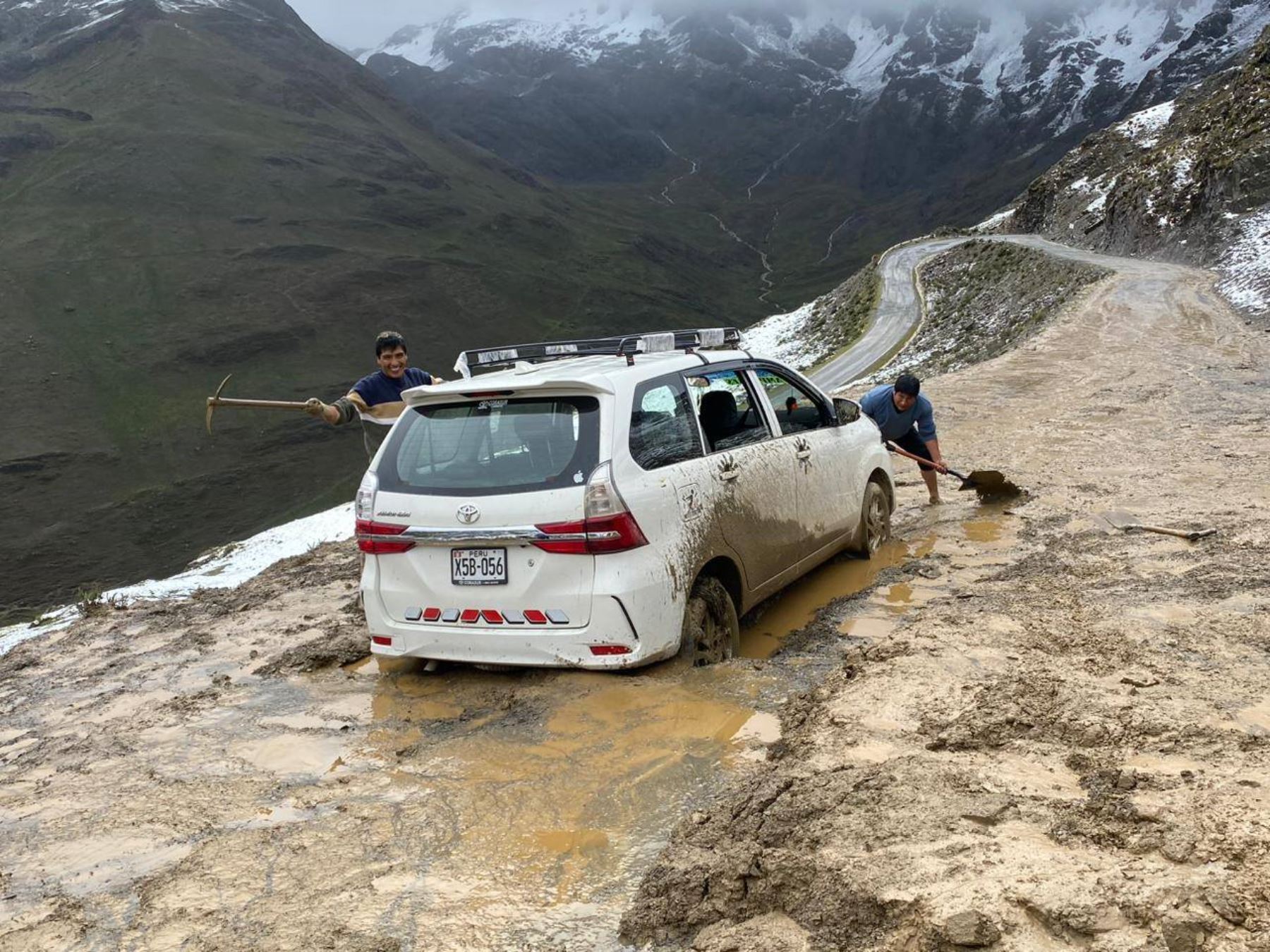 Al menos tres emergencia se registran en el distrito cusqueño de Lares a consecuencia de las lluvias intensas. Huaicos y deslizamientos afectan a diversas comunidades. ANDINA/Difusión