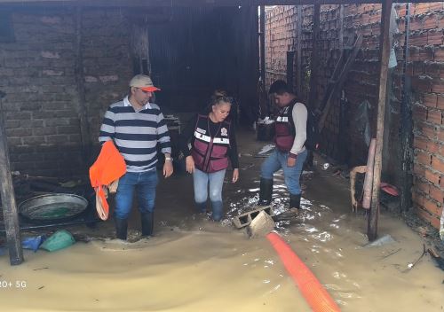 Varias viviendas resultaron inundadas a consecuencia de la torrencial lluvia que afectó a Tarapoto el miércoles 12 de febrero. ANDINA/Difusión