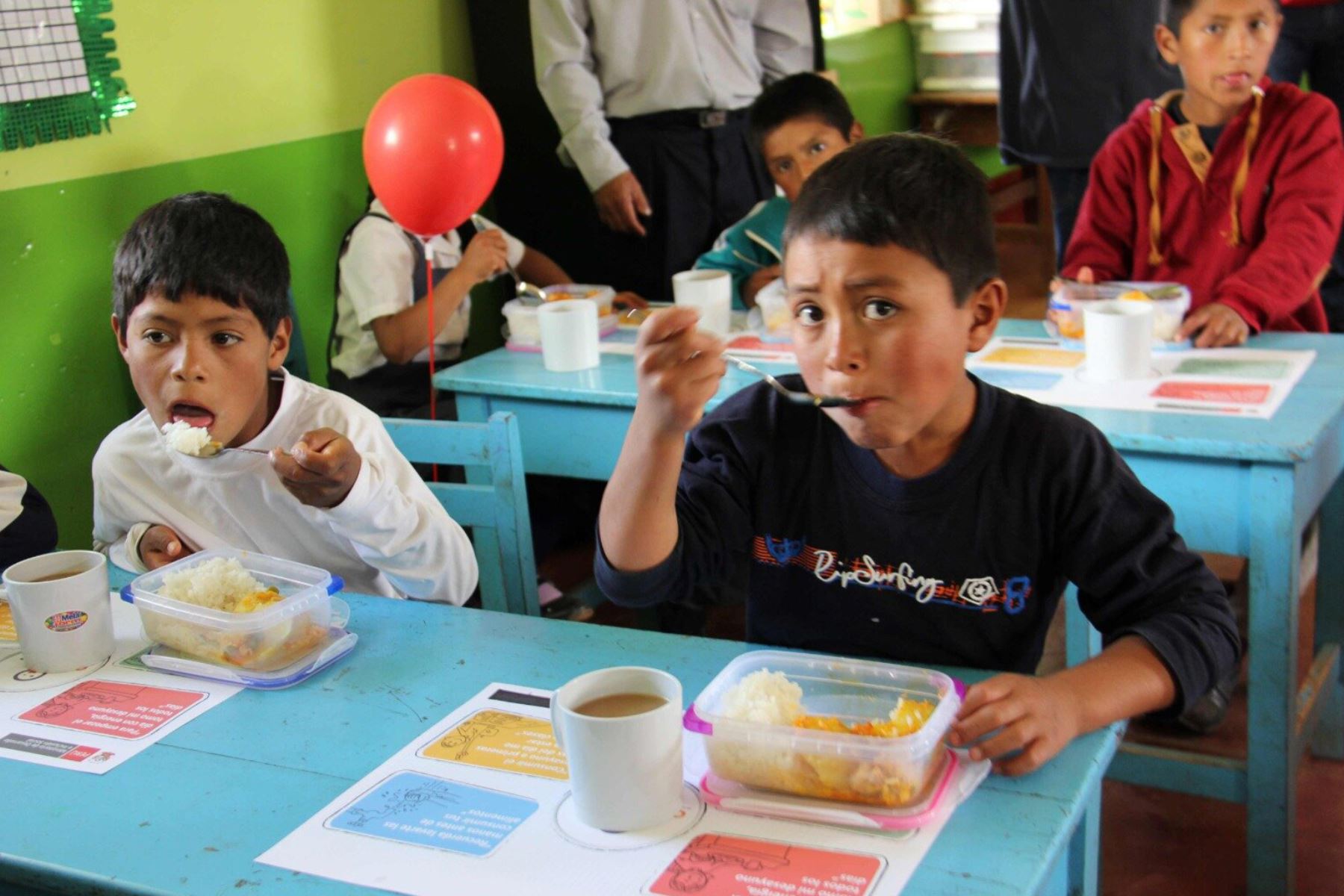 Las 35 instituciones educativas priorizadas, que se beneficiarán, se ubican en los departamentos de Ayacucho, Cusco y Piura. ANDINA/Difusión