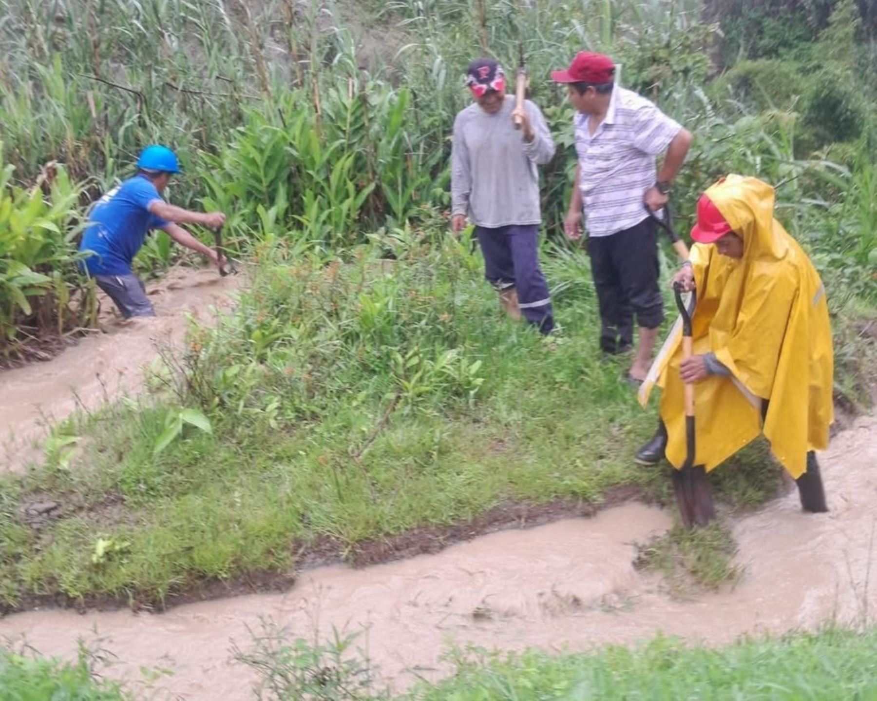 Lluvias intensas registradas en Incahuasi activan quebradas y complican el tránsito vehicular en este distrito ubicado en la sierra de la región Lambayeque. ANDINA/Difusión