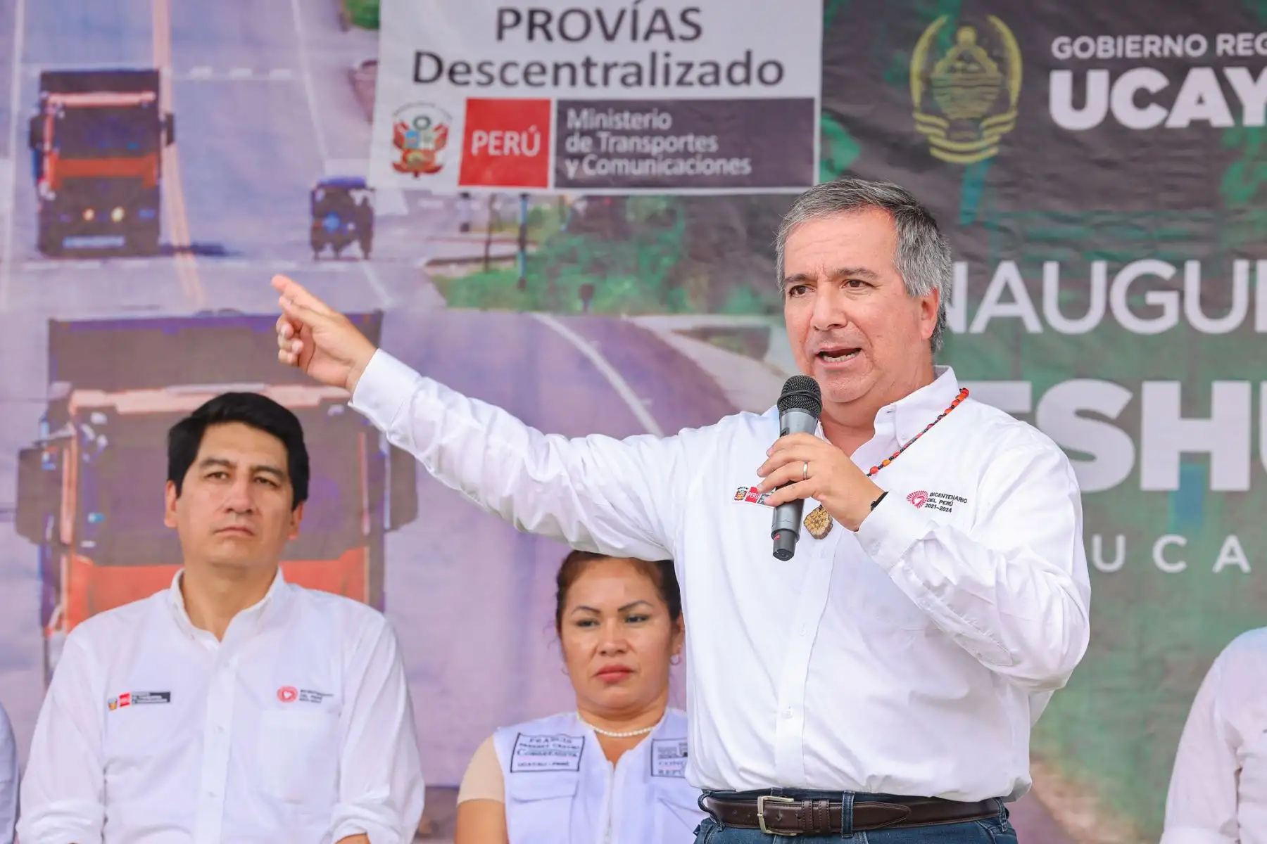 "Esta vía representa un cambio significativo para los ciudadanos de Ucayali. No solo optimiza el tránsito vehicular, sino que también impulsa el desarrollo de los distritos beneficiados, promoviendo mejores oportunidades para todos", destacó el ministro Pérez Reyes durante la ceremonia de inauguración.