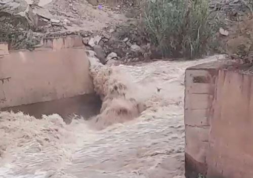 Las lluvias intensas han causado el incremento del caudal del río Chancay, han activado quebradas y provocado deslizamientos, lo que ha generado la alarma en los distritos de la provincia de Huaral. ANDINA/Difusión