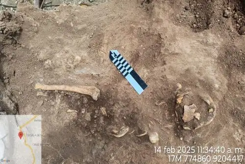 Se trataría del hallazgo de un nuevo sitio arqueológico, no registrado previamente, cuya zona es conocida por los pobladores como “Las Lomas de Aylambo”.