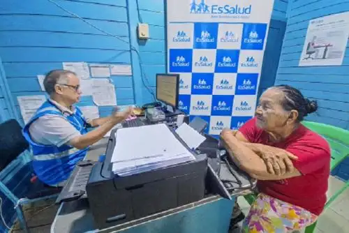 En total, se benefició a más de 1,300 asegurados.