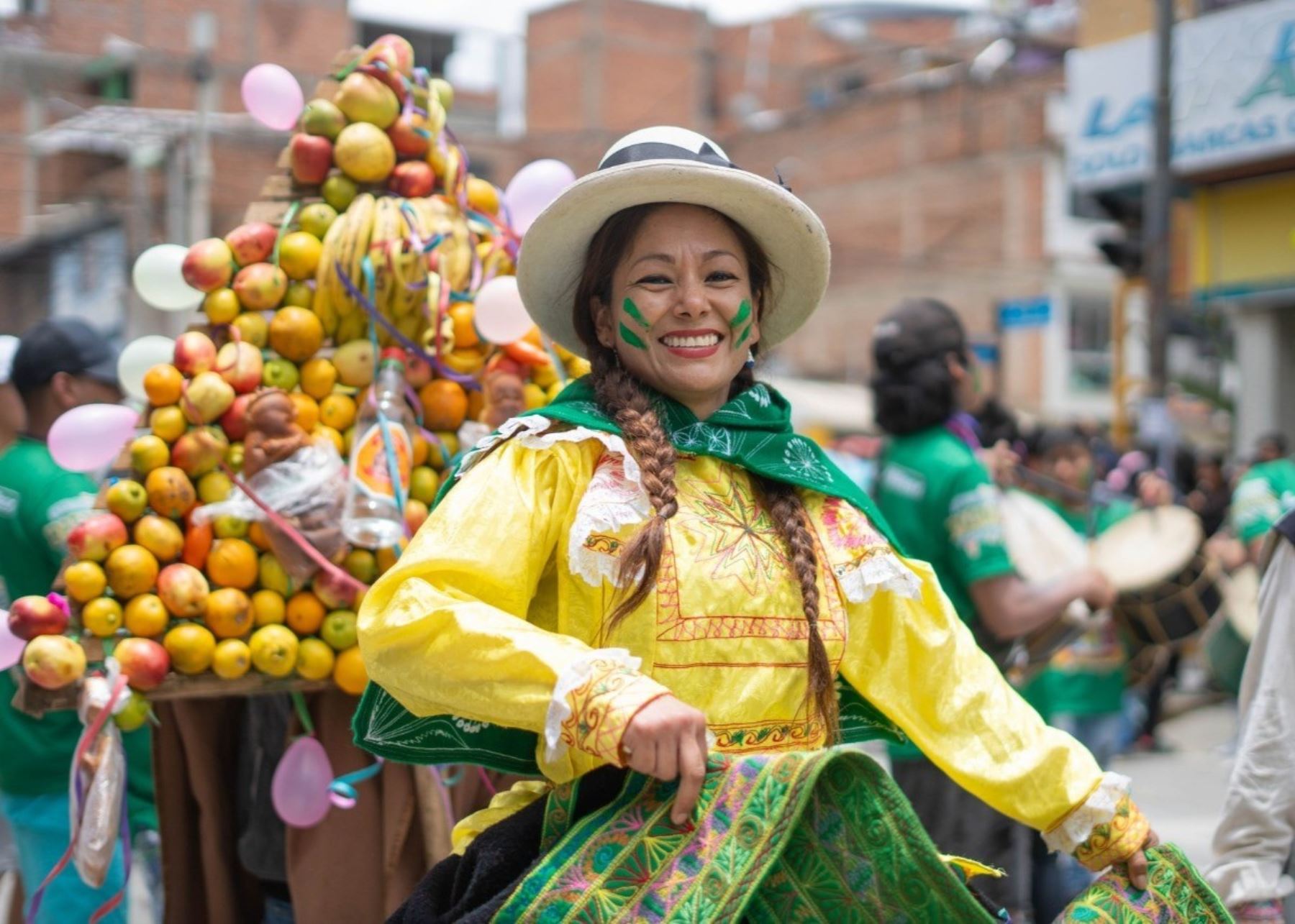 Con la participación de decenas de danzantes, empieza el Carnaval Huaracino 2025, una de las fiestas más esperadas del verano en la región Áncash. ANDINA/Difusión