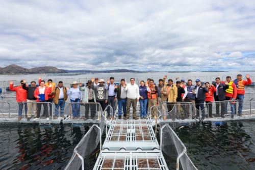 El Gobierno reitera su compromiso de seguir apoyando a las poblaciones afectadas y reforzar la prevención ante  fenómenos naturales, refirió el ministro de la Producción.