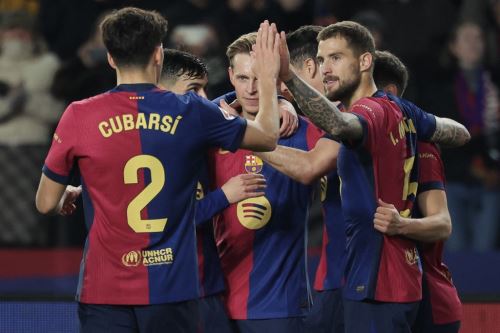 Con sufrimiento y un gol de penal, Barcelona vence al Rayo Vallecano y retoma el liderato de LaLiga