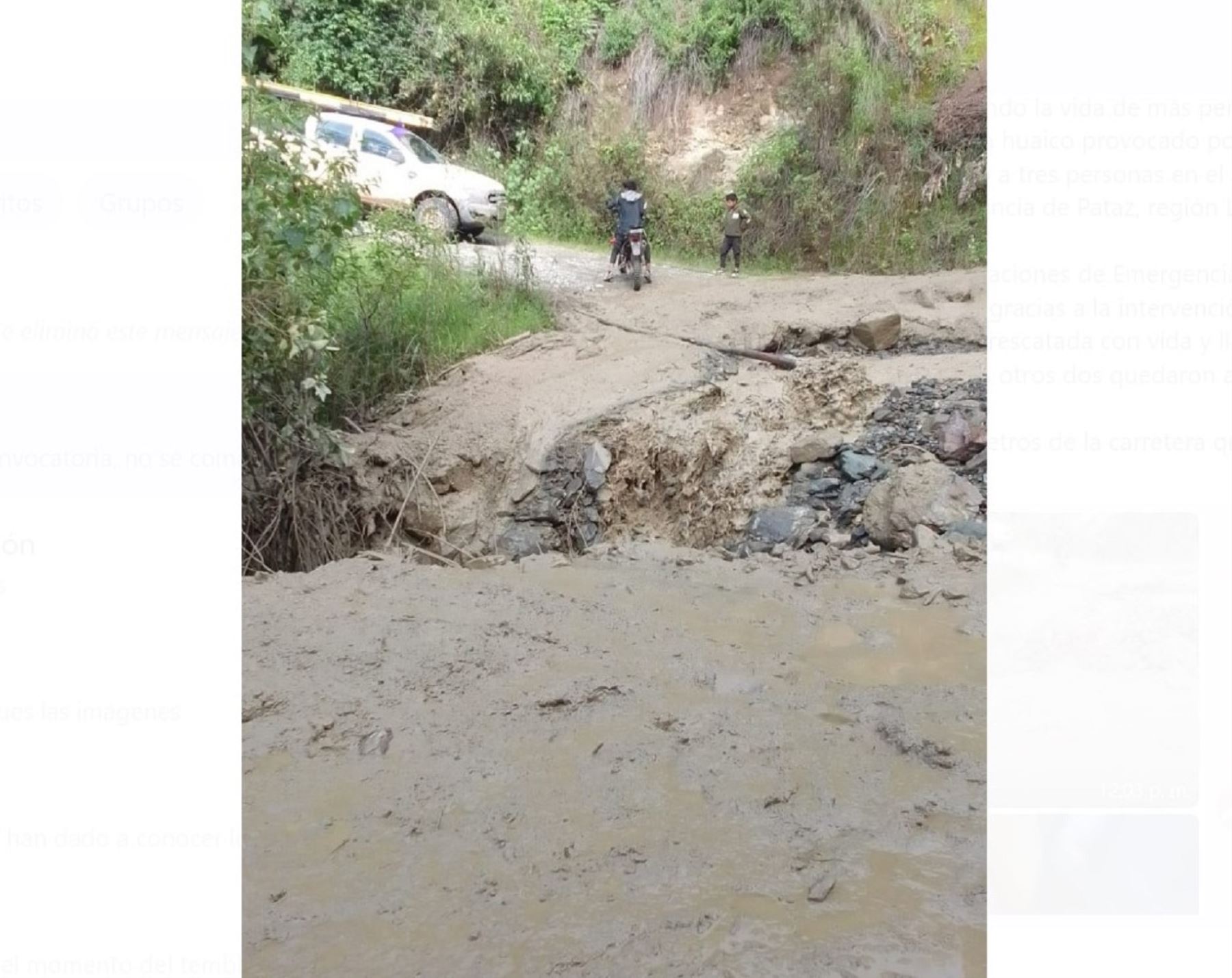 Un huaico de grandes proporciones, provocado por las lluvias intensas, sepultó a dos personas en un poblado ubicado en el distrito de Parcoy, en la sierra de la región La Libertad. ANDINA/Difusión