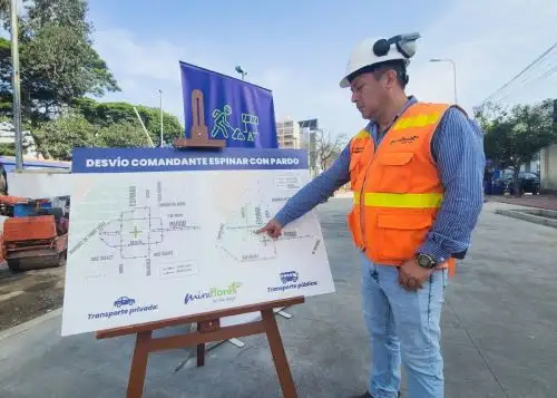 Plan de desvío en la avenida Comandante Espinar, en el distrito de Miraflores. Foto: ANDINA/difusión.
