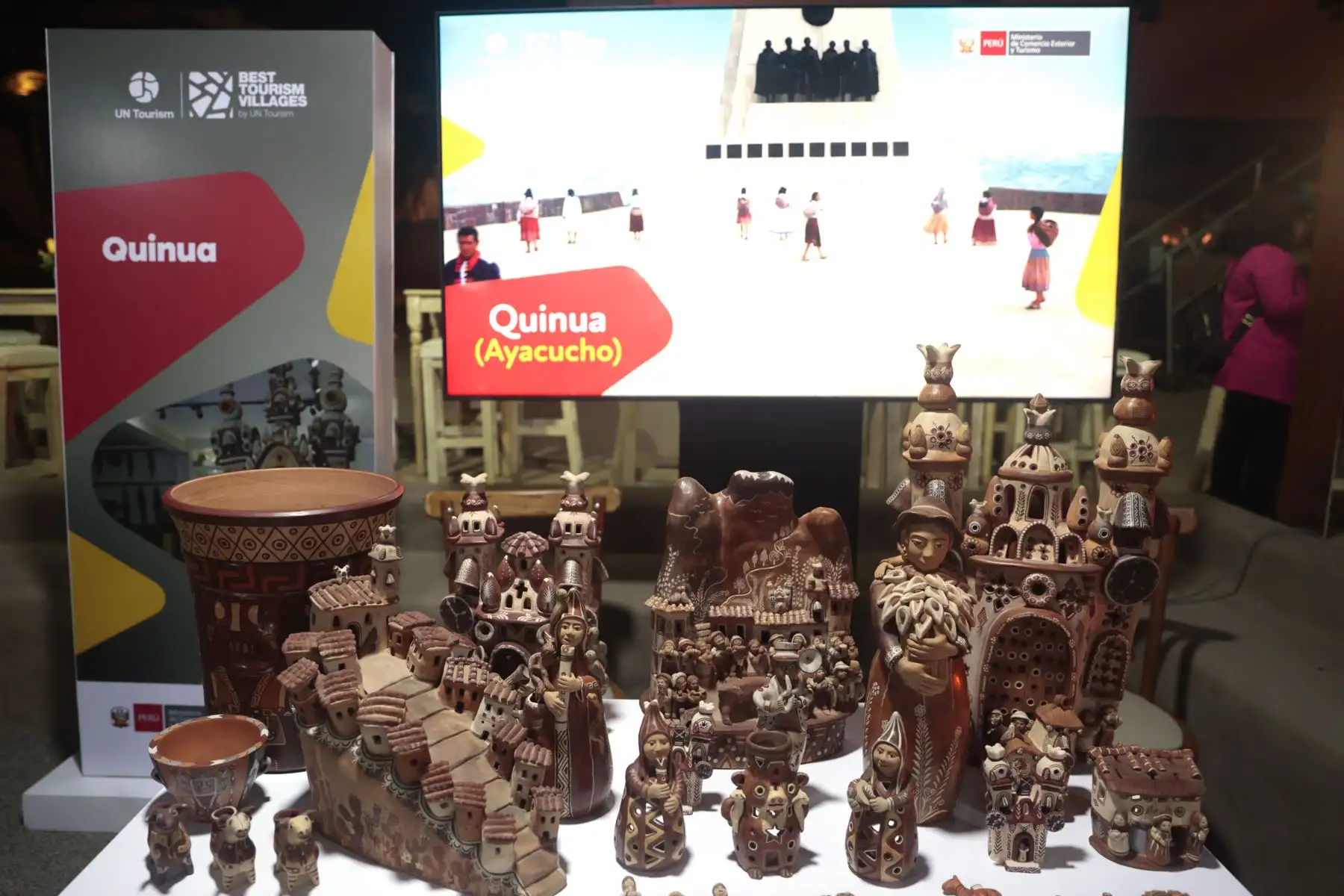 En una emotiva ceremonia, la ministra de Comercio Exterior y Turismo, Desilú León, hizo entrega del reconocimiento a los cinco destinos peruanos que han sido designados por la ONU Turismo como parte de la prestigiosa lista de los “Mejores Pueblos Turísticos del Mundo” (“Best Tourism Villages” – BTV)
Foto: ANDINA/Vidal Tarqui