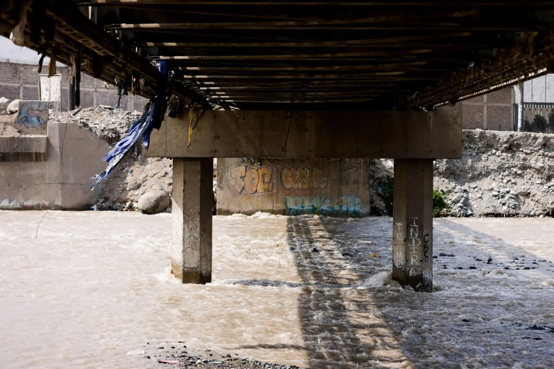 Peligro en temporada de lluvias: El aumento del caudal del río Rímac agrava el riesgo. Foto: ANDINA/Luis Iparraguirre