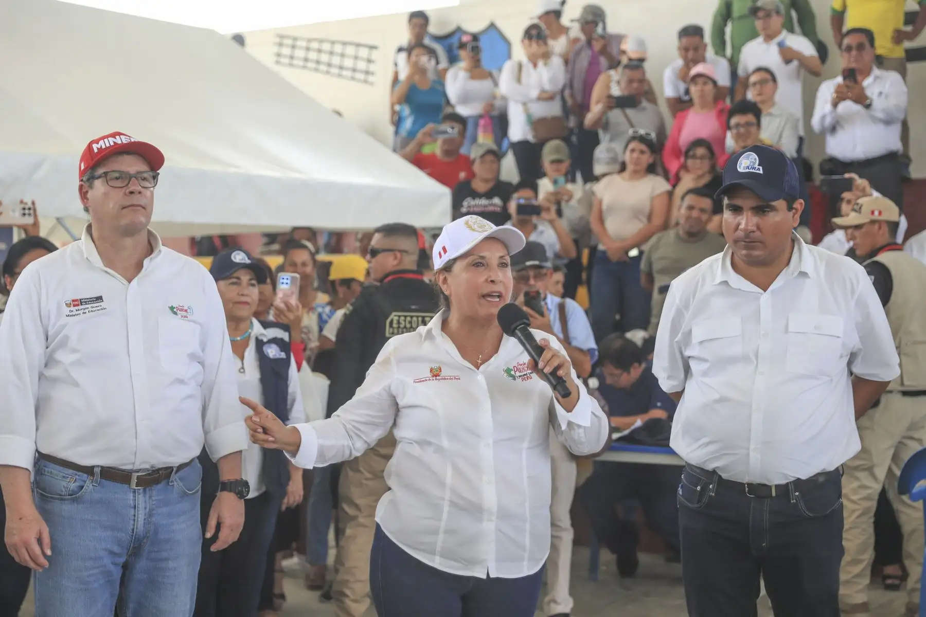 Supervisión de los módulos de atención médica en el marco de la Intervención Multisectorial en Sullana. Foto: Prensa Presidencia