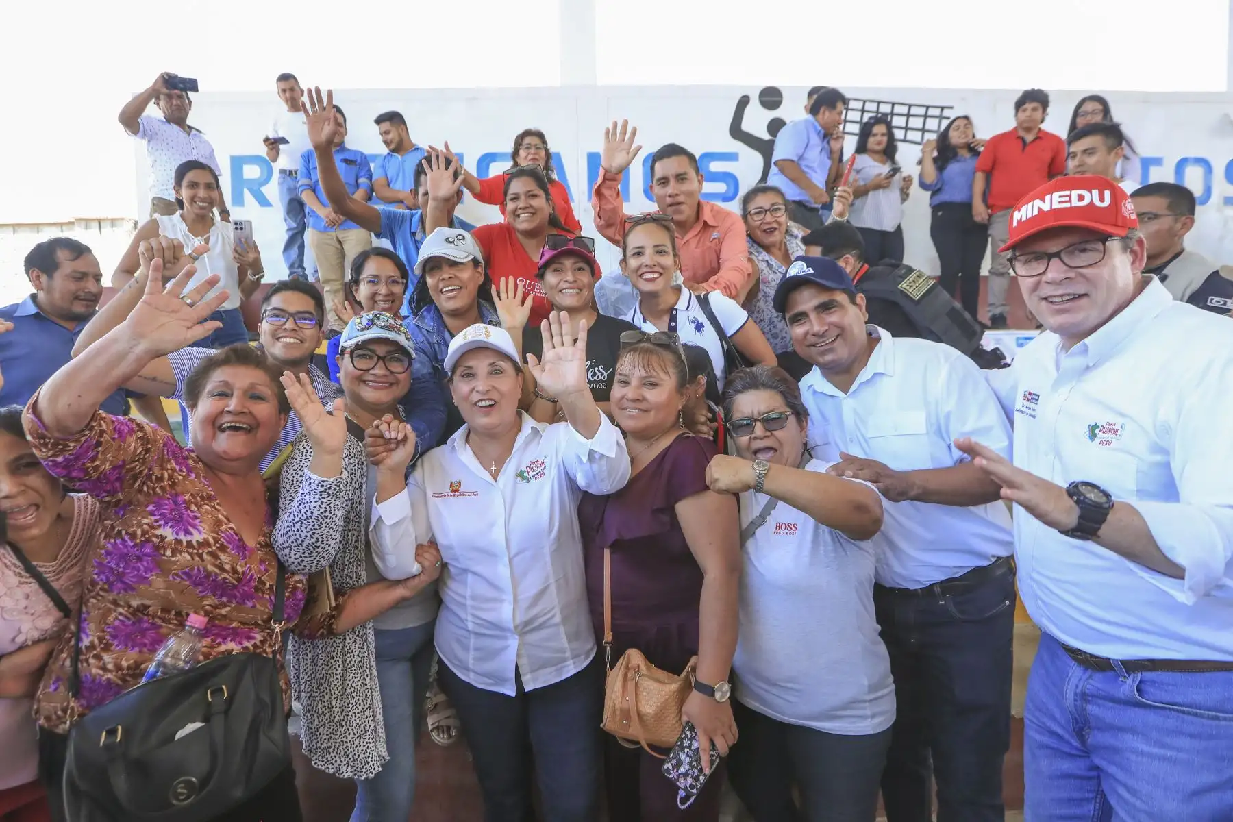 Supervisión de los módulos de atención médica en el marco de la Intervención Multisectorial en Sullana. Foto: Prensa Presidencia