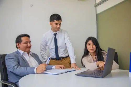 Estudio revela que egresados de crédito educativo del Pronabec obtienen mejores resultados laborales. Foto: Difusión
