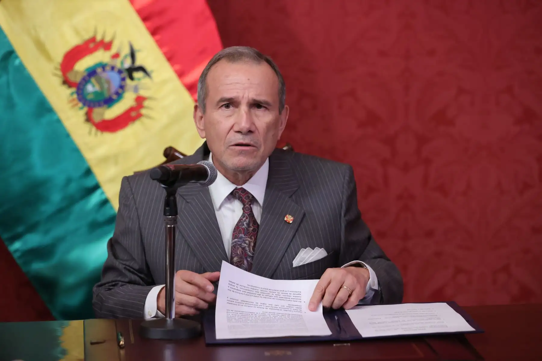 Ceremonia de suscripción del “Acuerdo entre el Estado Plurinacional de Bolivia y la República del Perú para el Funcionamiento del Módulo Temporal Fronterizo en Extrema” y el “Memorándum Binacional que aprueba el Plan Operativo Bienal de la Autoridad Binacional Autónoma del Lago Titicaca (ALT) para los años 2025-2026”. Foto: ANDINA/Melina Mejía
