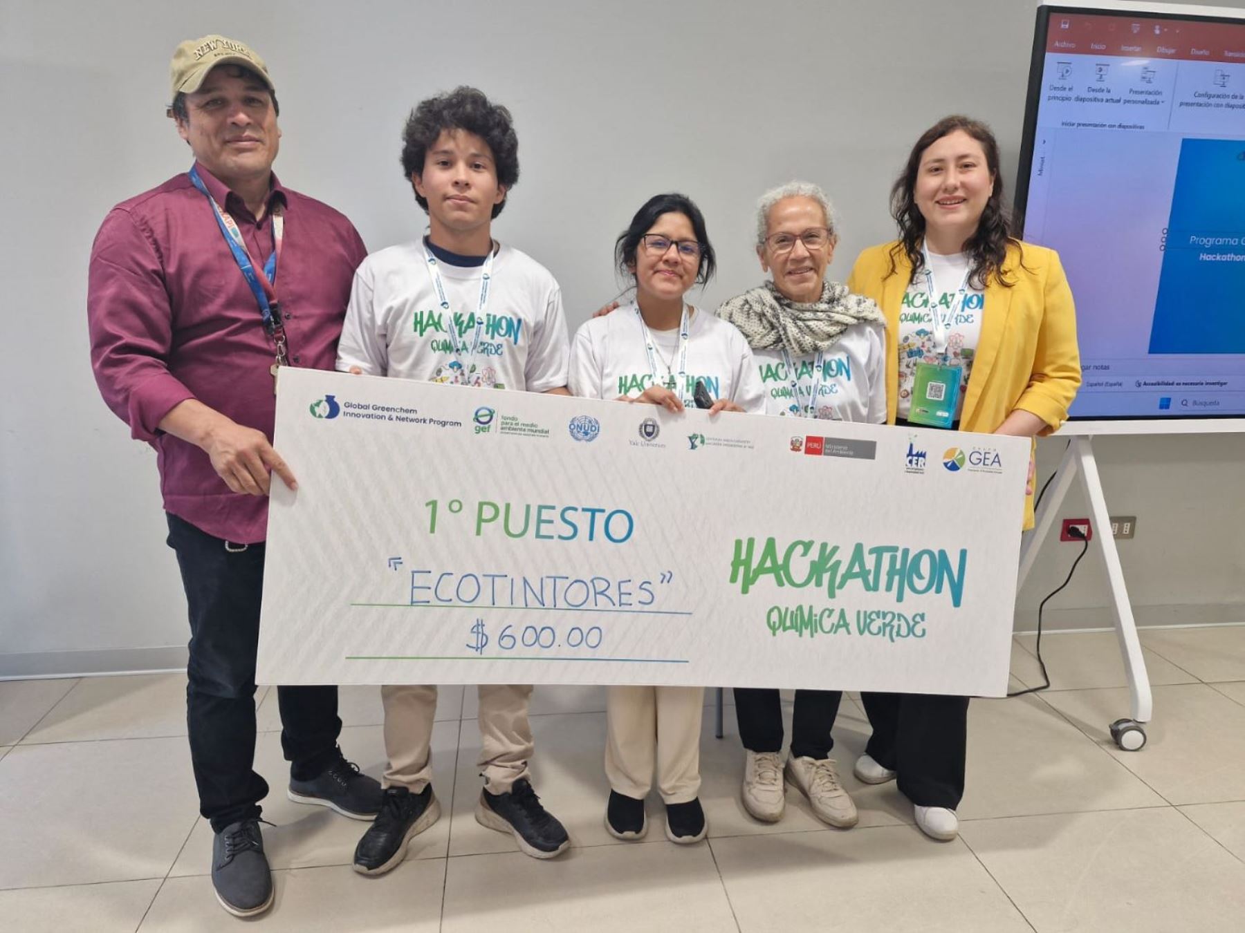 Estudiantes sanmarquinos presentaron proyecto innovador sostenible. Foto: UNMSM/Andina.