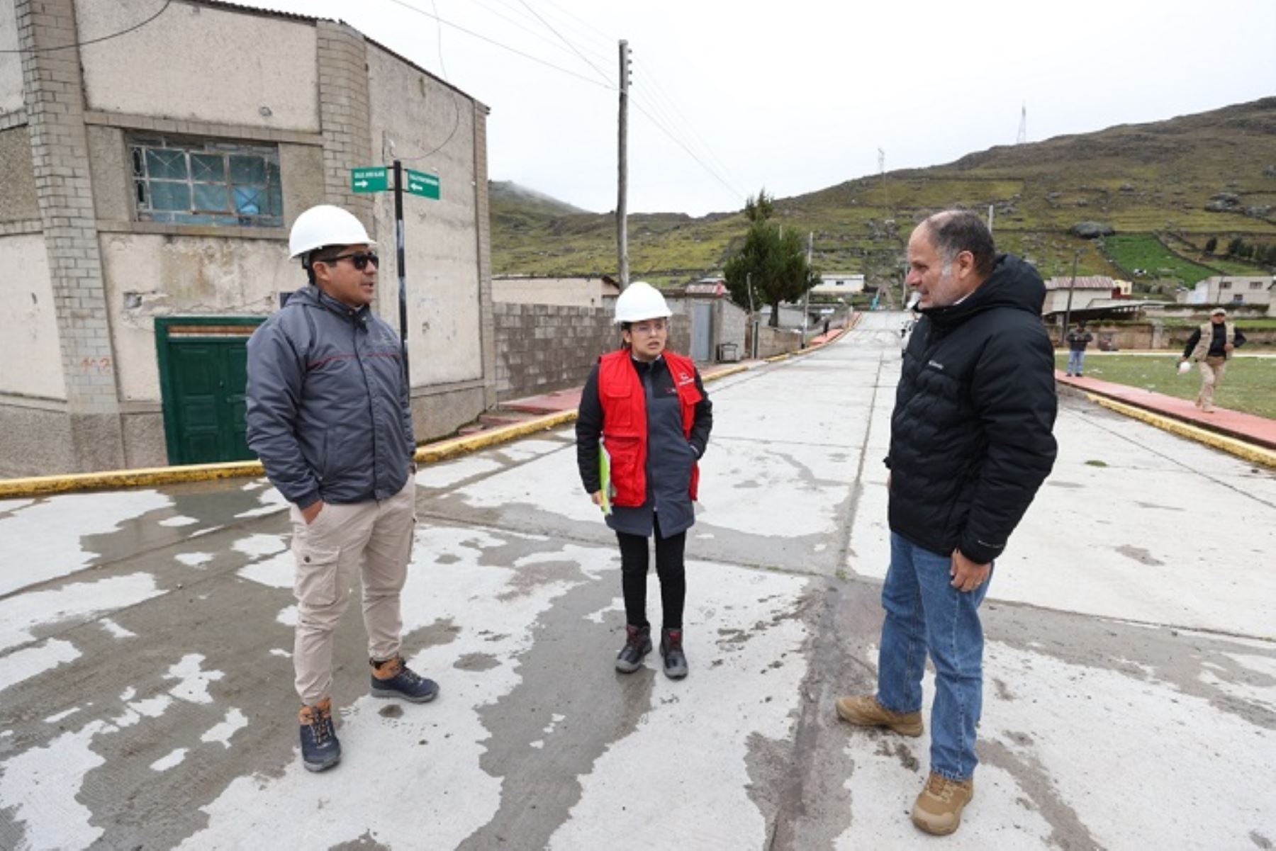 Una comisión técnica arribará a Paucartambo para activar un servicio de control posterior que permita identificar las responsabilidades que correspondan, anunció el contralor general.