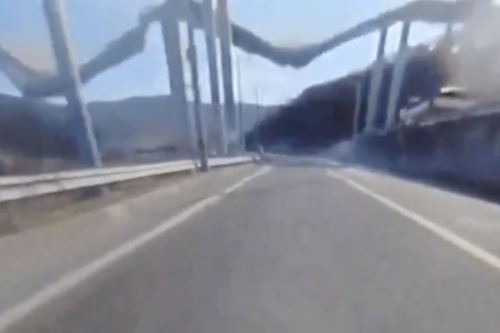 Derrumbe de puente en Corea del Sur. Foto: Captura TV