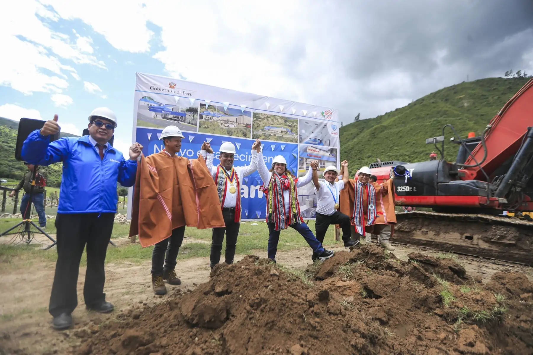 Inicio de obra del nuevo establecimiento de salud de Chalhuanca (ESSALUD). Foto: ANDINA/Prensa Presidencia