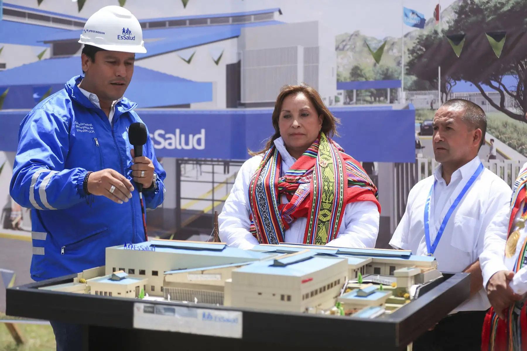 Inicio de obra del nuevo establecimiento de salud de Chalhuanca (ESSALUD). Foto: ANDINA/Prensa Presidencia