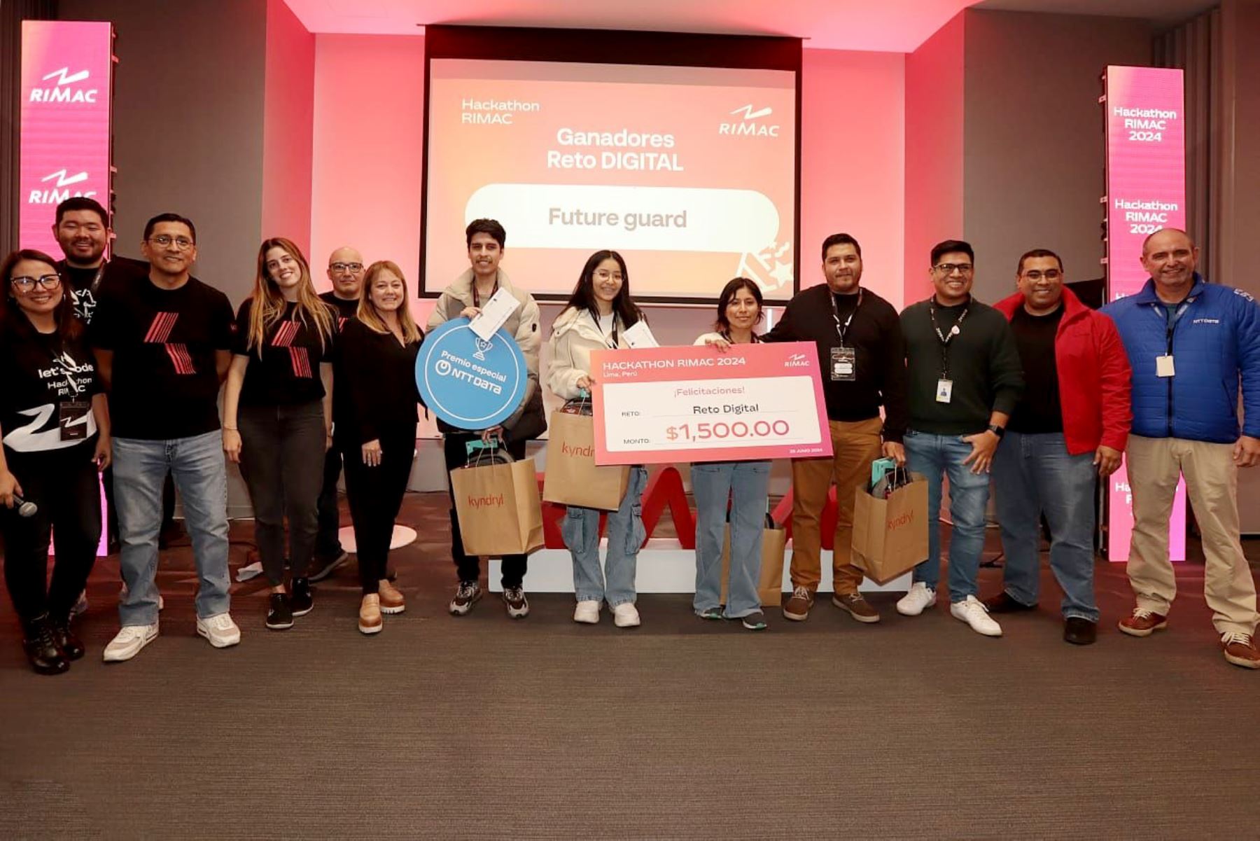 Gracias a su emprendimiento digital, UX Educational, Kevin Soto ganó la beca Jóvenes Líderes de las Américas (YLAl)ANDINA/Eddy Ramos